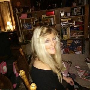 Meet your Posher, Brenda
